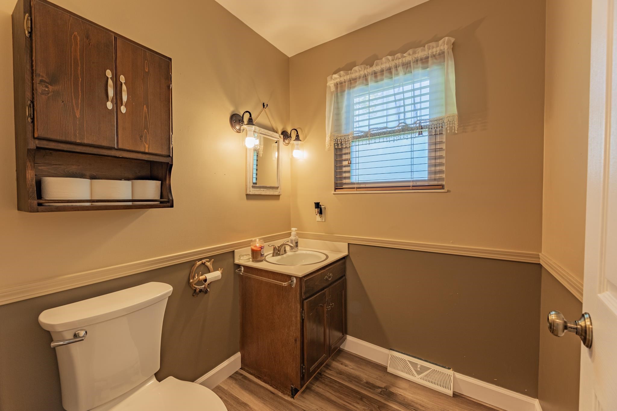 7111 Old State Road Evansville, IN 47710 - Photo 19 of 35 Gallery Image 19
