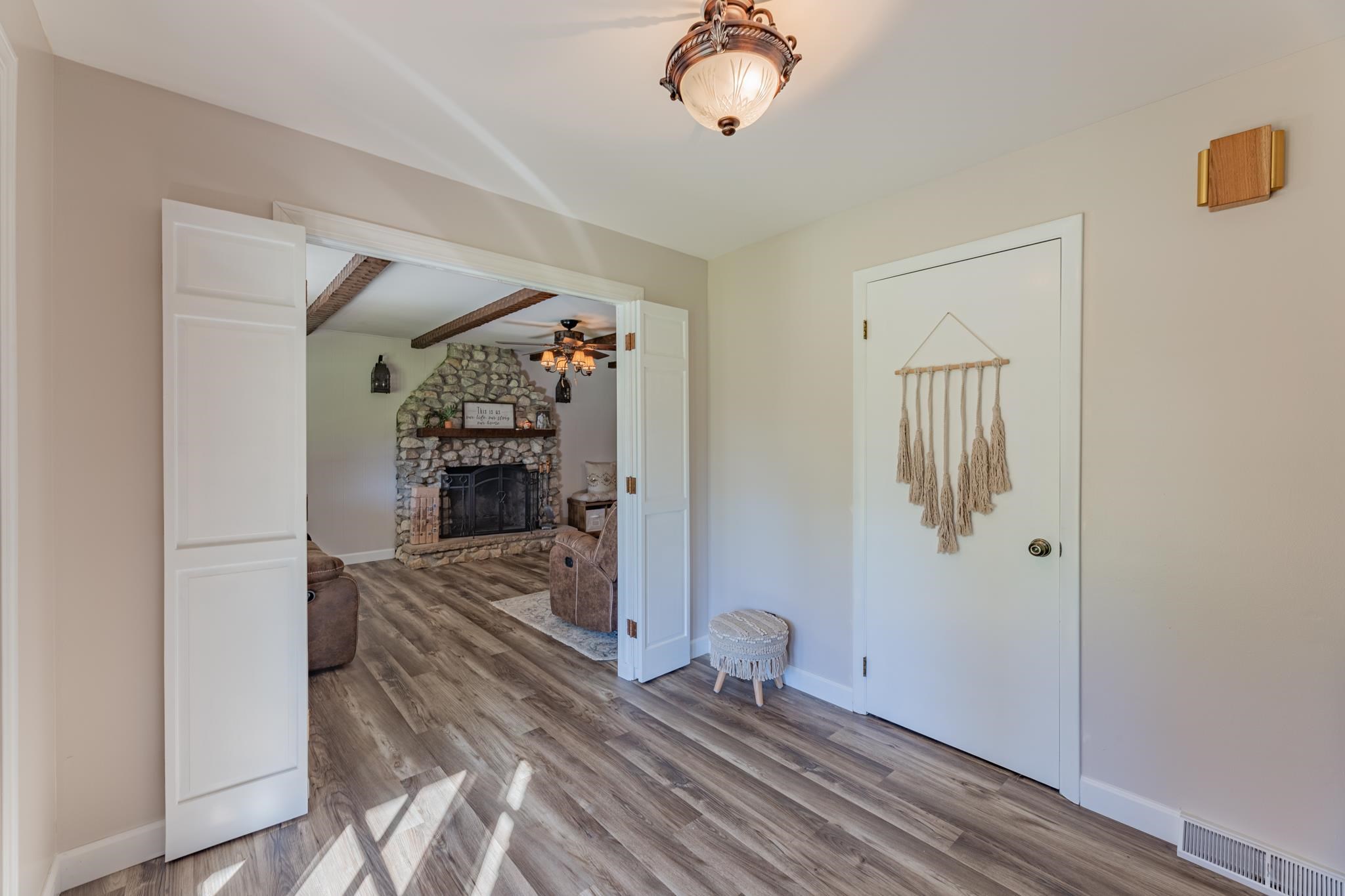 7111 Old State Road Evansville, IN 47710 - Photo 10 of 35 Gallery Image 10