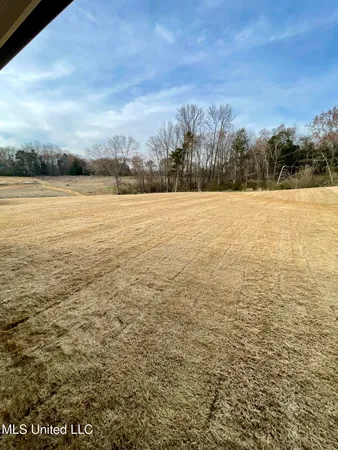 $373,800 | 214 Farley Road, Byhalia, MS 38611