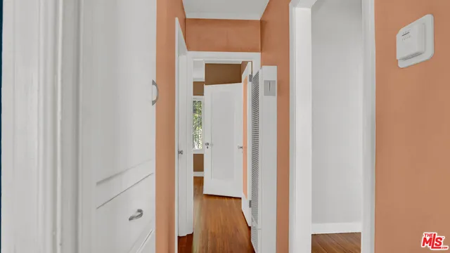 $3,200 | 6180 Oak Crest Way, Los Angeles, CA 90042