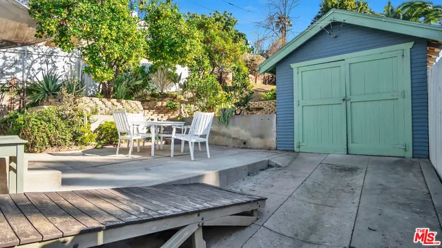 $3,200 | 6180 Oak Crest Way, Los Angeles, CA 90042