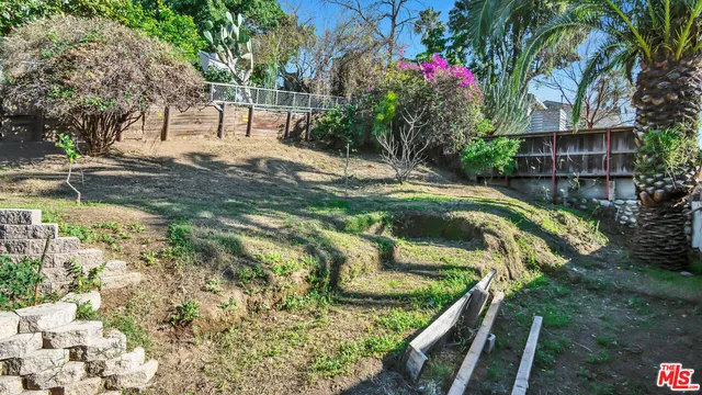 $3,200 | 6180 Oak Crest Way, Los Angeles, CA 90042