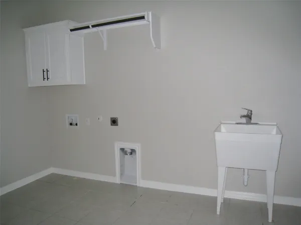 a view of entryway