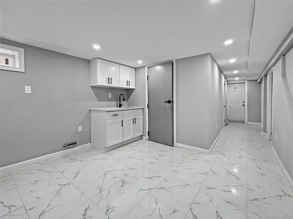 $1,225,000 | 110-37 172nd Street | Jamaica