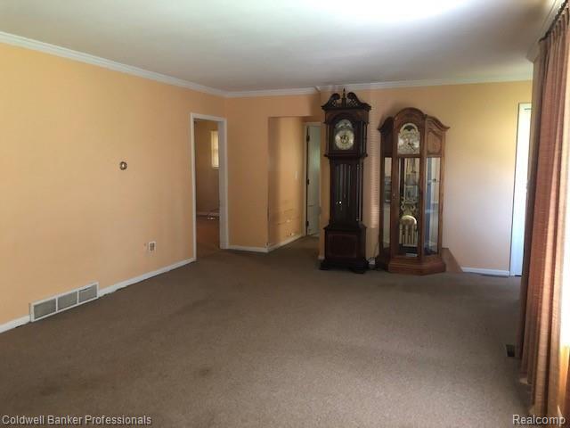 2640 North Lapeer Road Lapeer, MI 48446 - Photo 11 of 28 IMG_2817.jpg