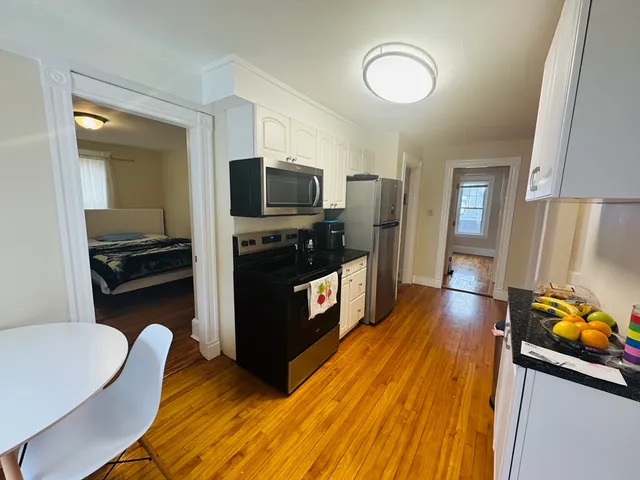 $549,900 | 5 Wakefield Street, Worcester, MA 01605