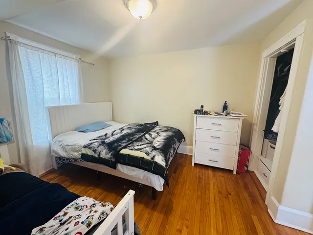 $549,900 | 5 Wakefield Street, Worcester, MA 01605