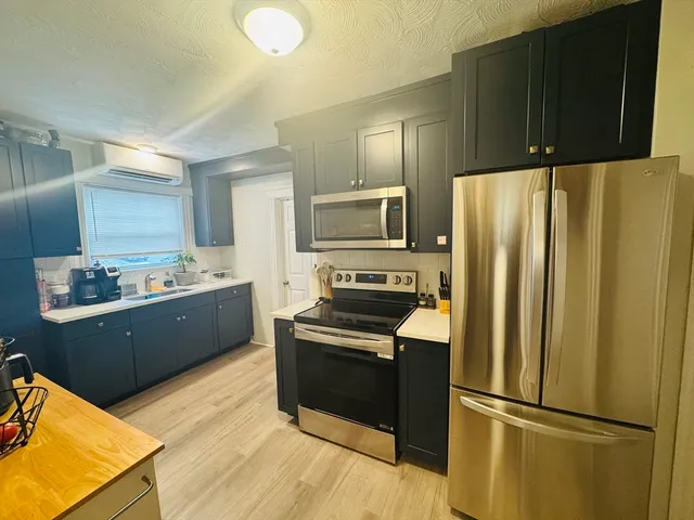 $549,900 | 5 Wakefield Street, Worcester, MA 01605