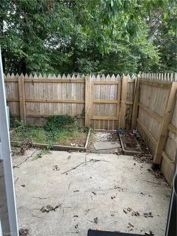 $1,650 | 917 Shelby Drive, Unit D, Greensboro, NC 27409