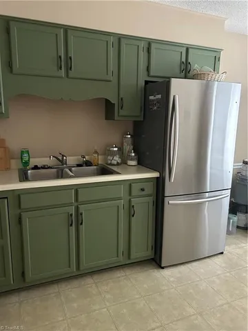 $1,650 | 917 Shelby Drive, Unit D, Greensboro, NC 27409