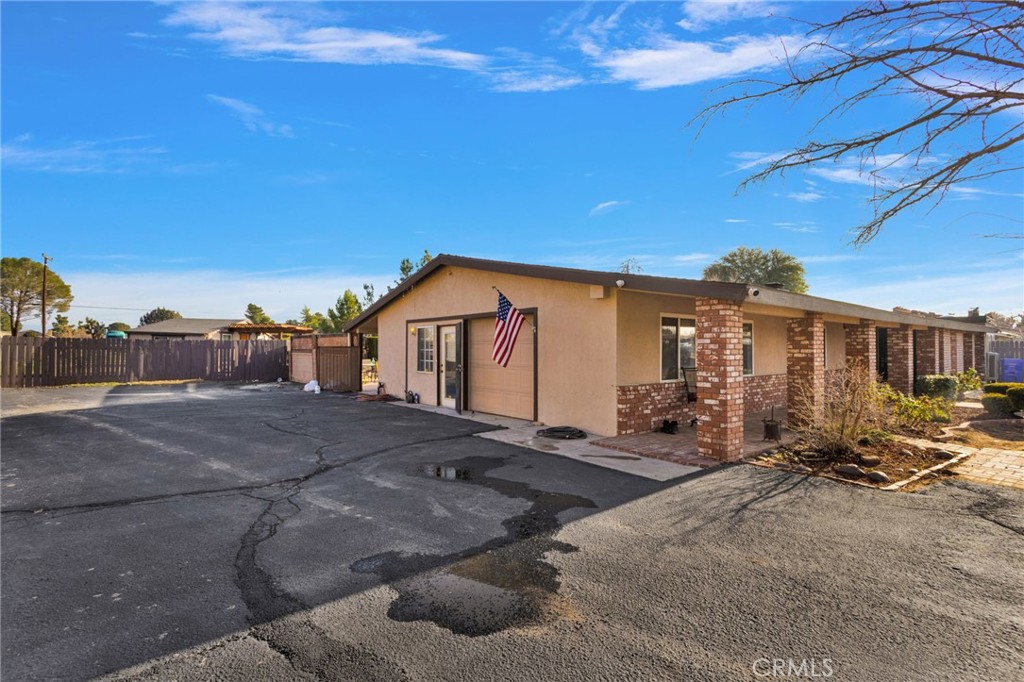 14415 Erie Road Apple Valley, CA 92307 - Photo 11 of 61