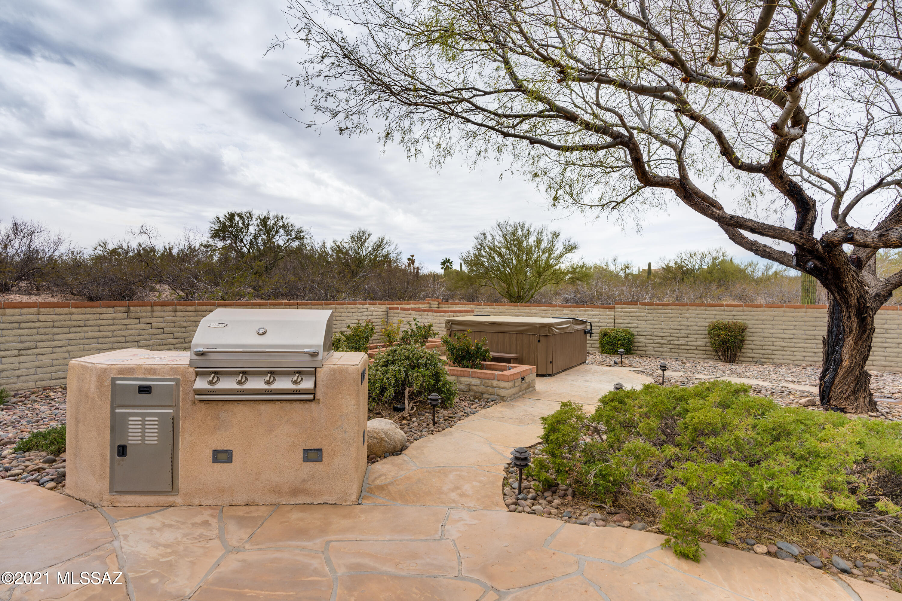 11000 East Limberlost Road Tucson, AZ 85749 - Photo 33 of 39 Gallery Image 33