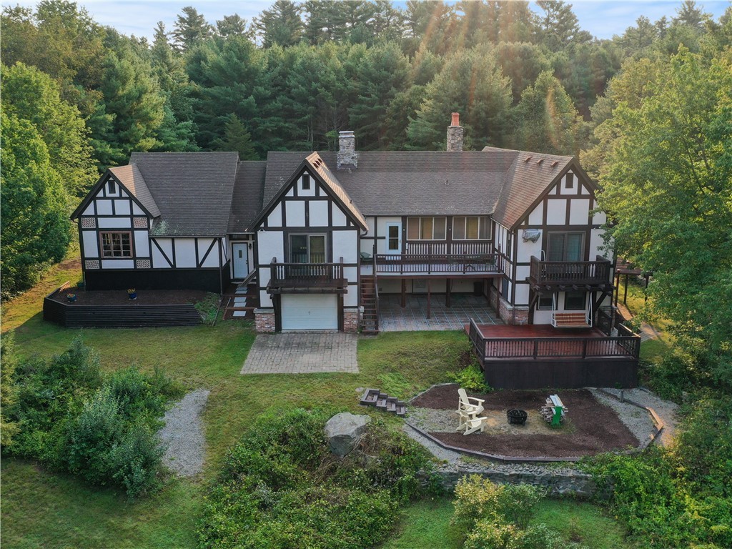 624 Sherman Farm Road Burrillville, RI 02830 - Photo 3 of 49