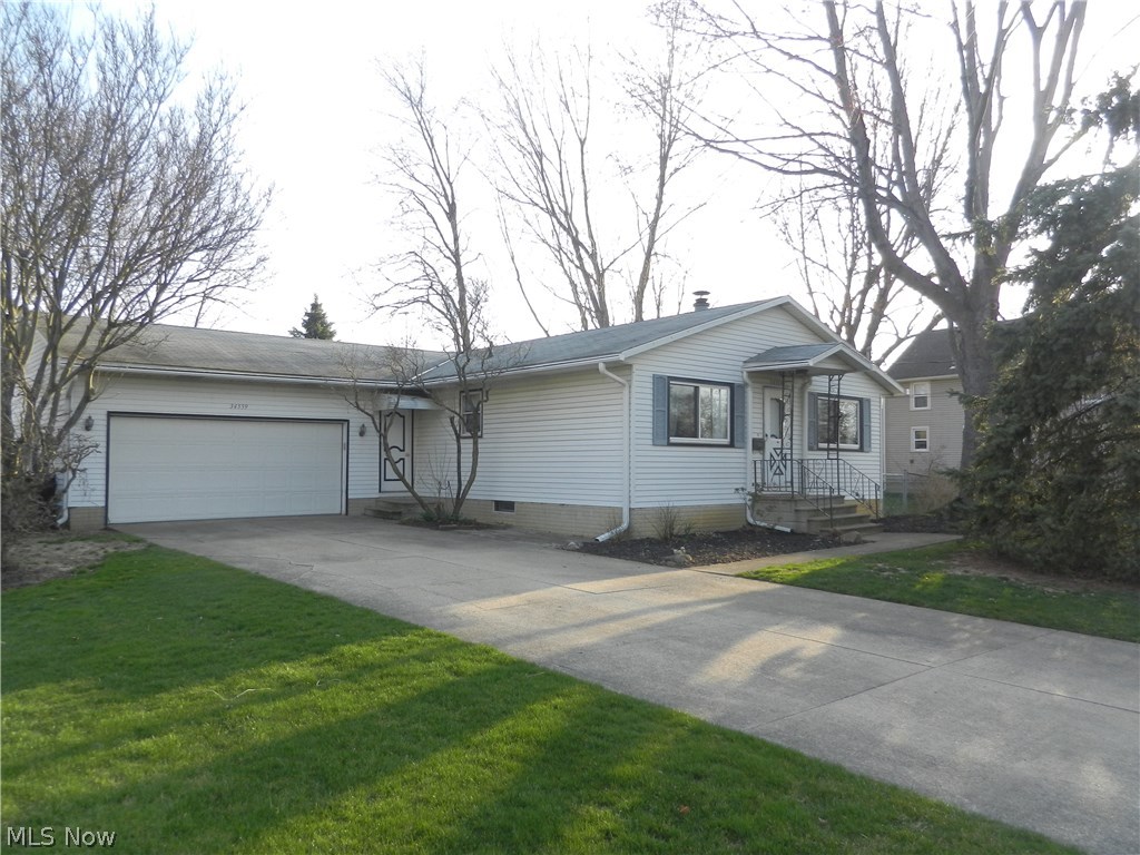 34559 Bainbridge Road North Ridgeville, OH 44039 - Photo 1 of 22