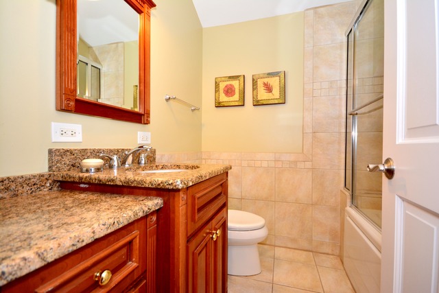 717 Elmore Street Park Ridge, IL 60068 - Photo 17 of 24
