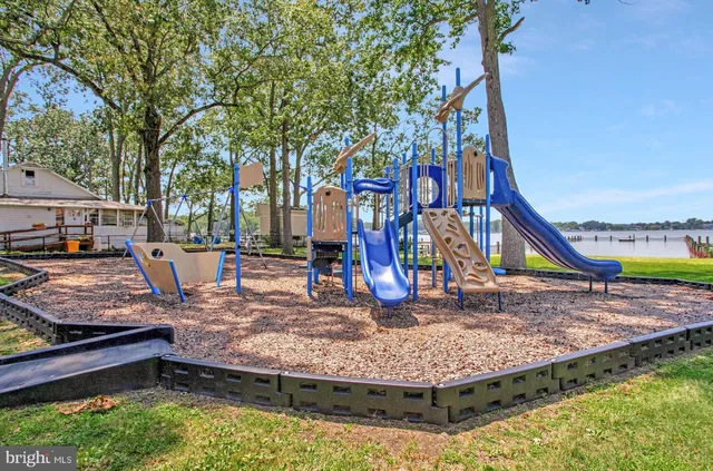 $405,067 | 1330 Jordan Drive, Shady Side, MD 20764