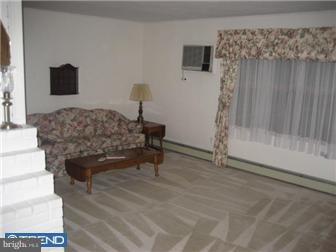 357 Blue Ridge Drive Levittown, PA 19057 - Photo 5 of 12 Living Room