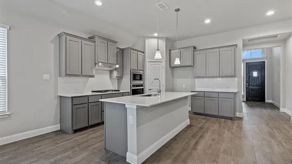 $447,620 | 729 Soaring Hawk Drive, Aledo, TX 76008