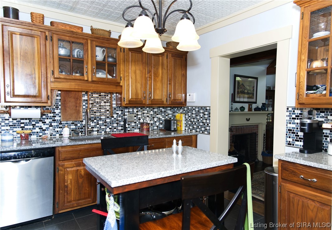 620 Spring Street Madison, IN 47250 - Photo 12 of 73