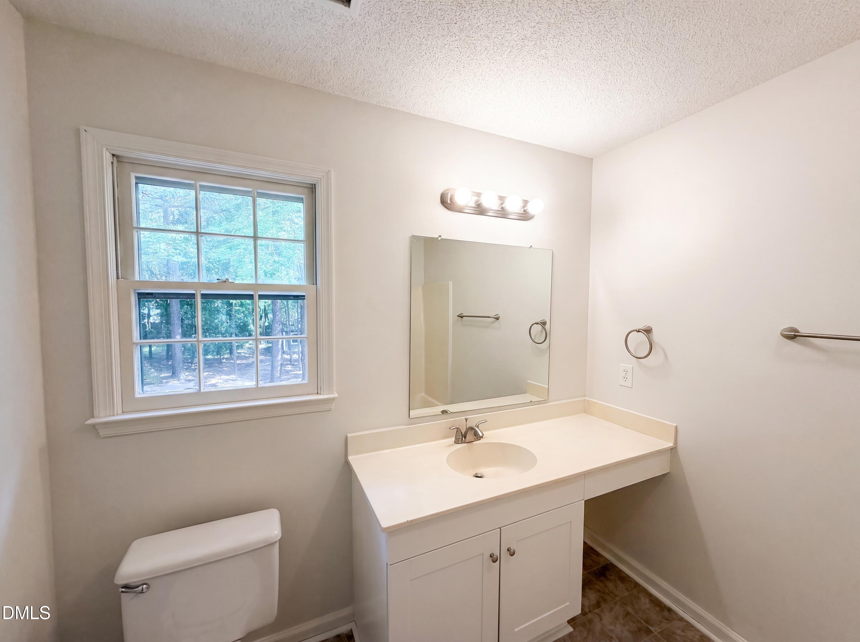 5209 Heelands Court Raleigh, NC 27610 - Photo 9 of 15
