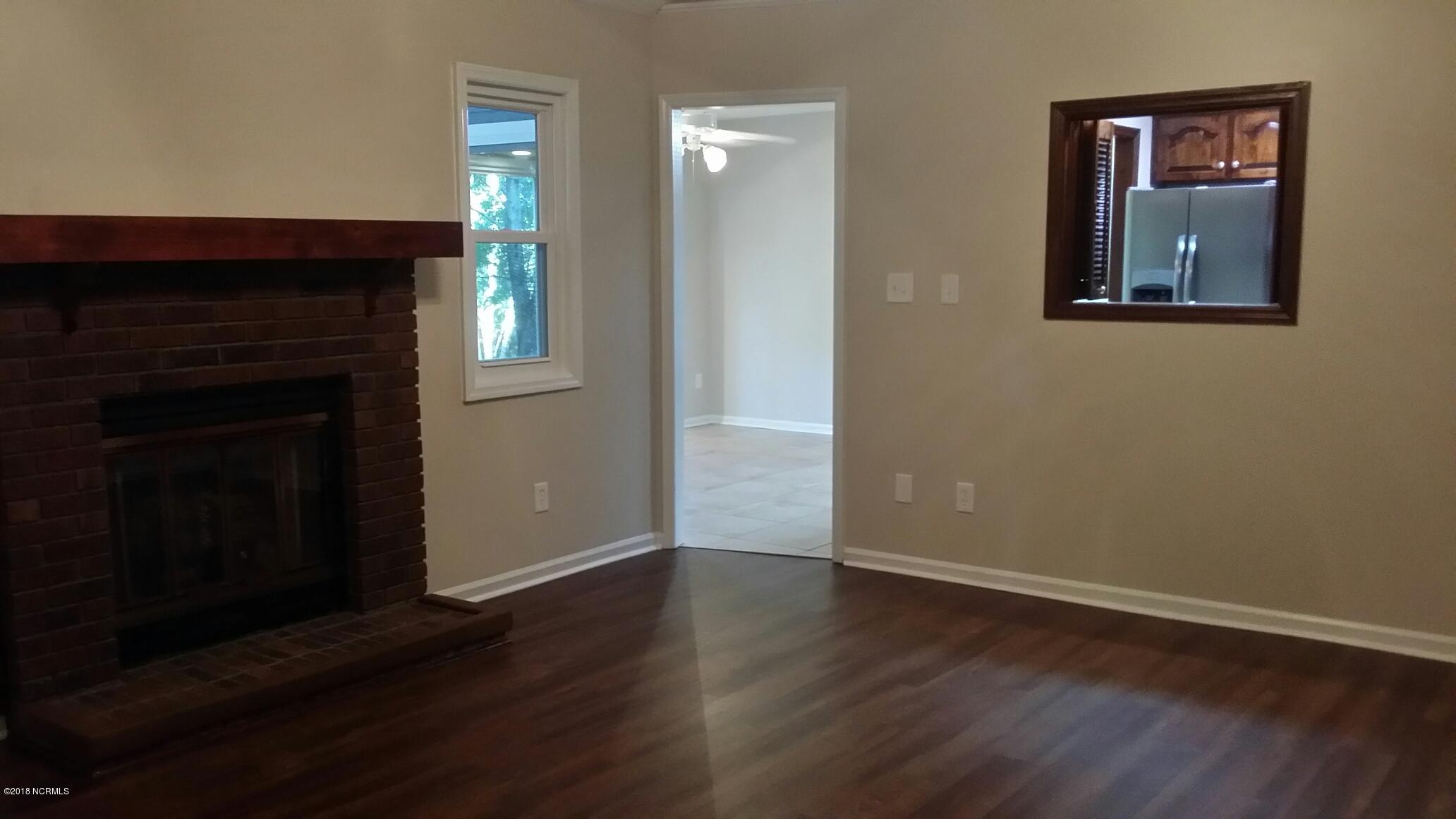 107 Glencroft Road Hubert, NC 28539 - Photo 23 of 64 y