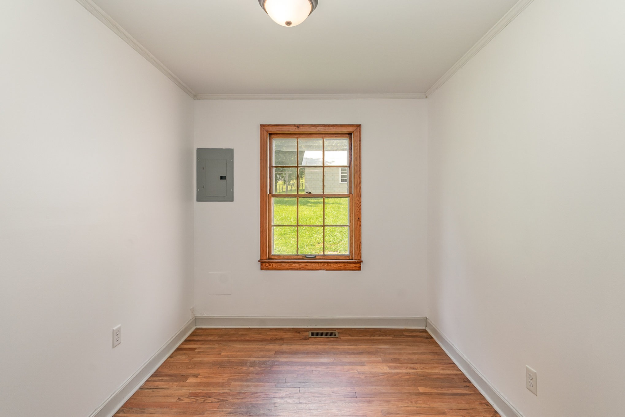 615 Sedric Kimbro Road Centerville, TN 37033 - Photo 11 of 19 Gallery Image 11