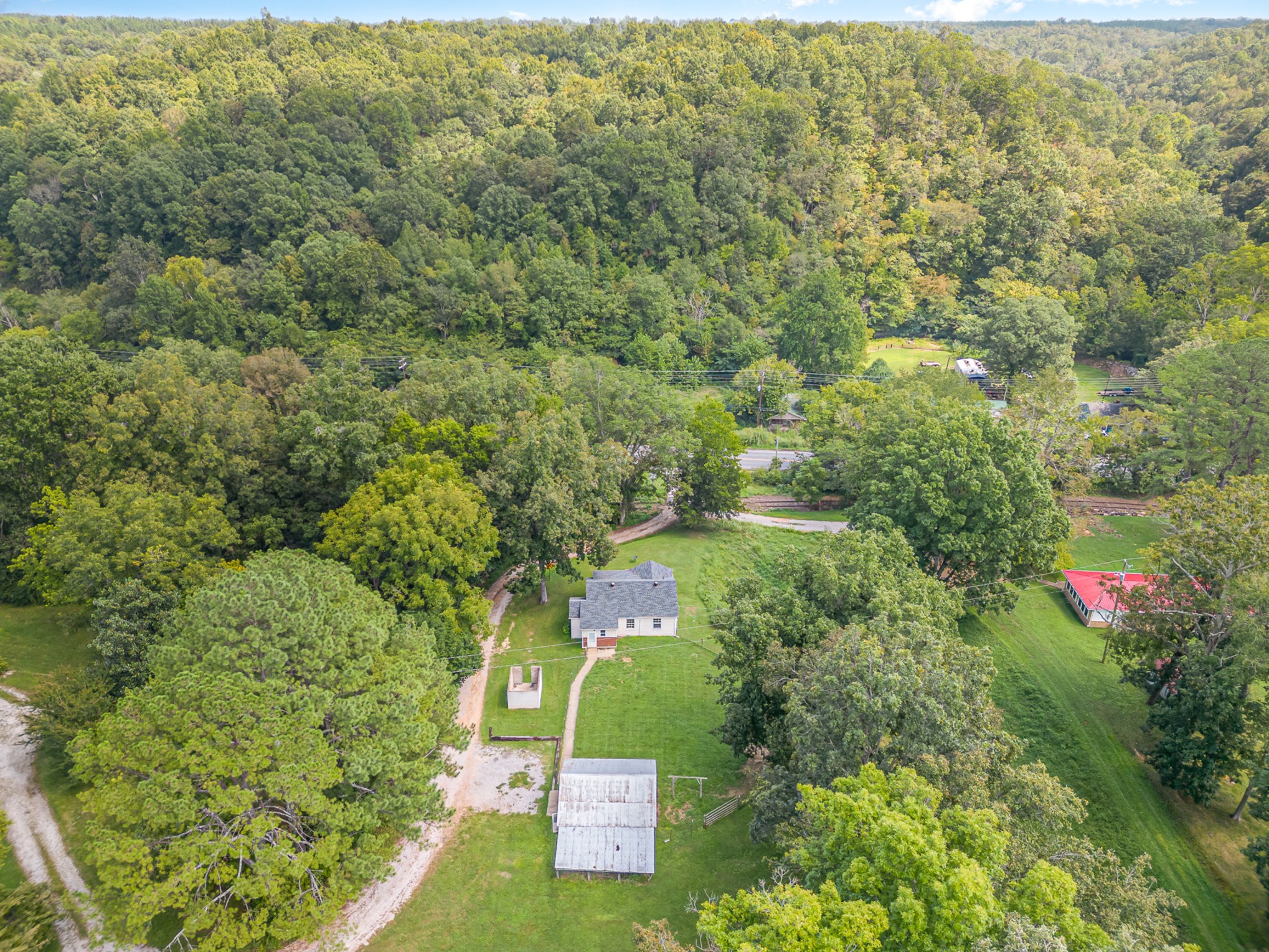 615 Sedric Kimbro Road Centerville, TN 37033 - Photo 18 of 19 Gallery Image 18