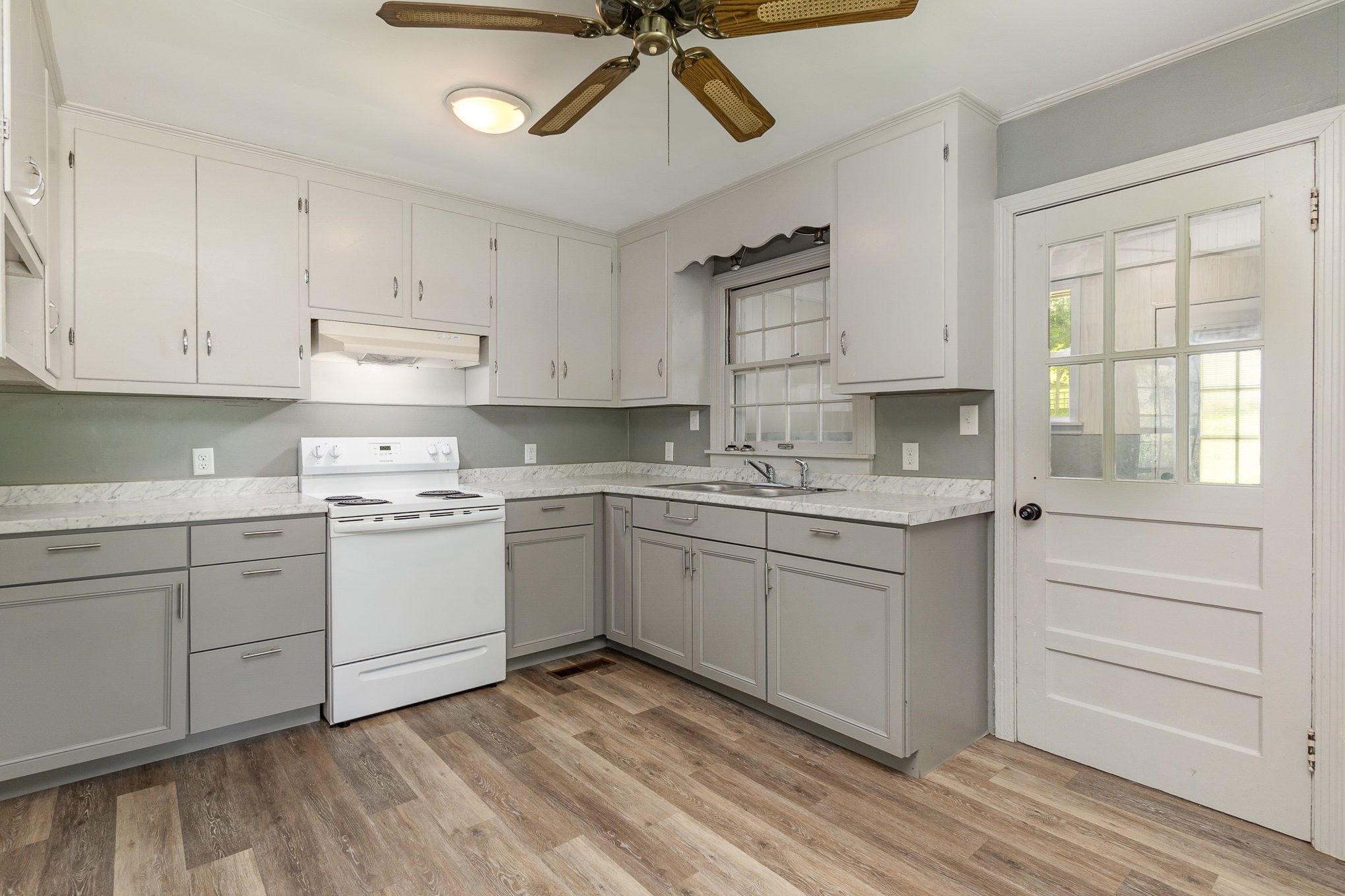 615 Sedric Kimbro Road Centerville, TN 37033 - Photo 9 of 19 Gallery Image 9