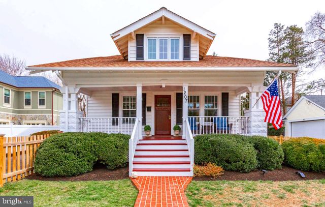 $925,000 | 1207 Buchanan Street, McLean, VA 22101