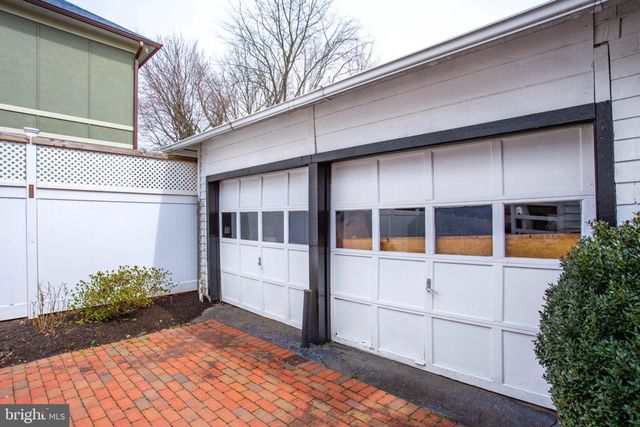 $925,000 | 1207 Buchanan Street, McLean, VA 22101