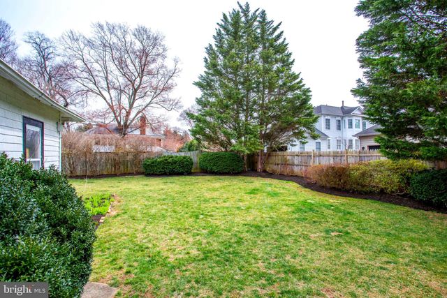 $925,000 | 1207 Buchanan Street, McLean, VA 22101