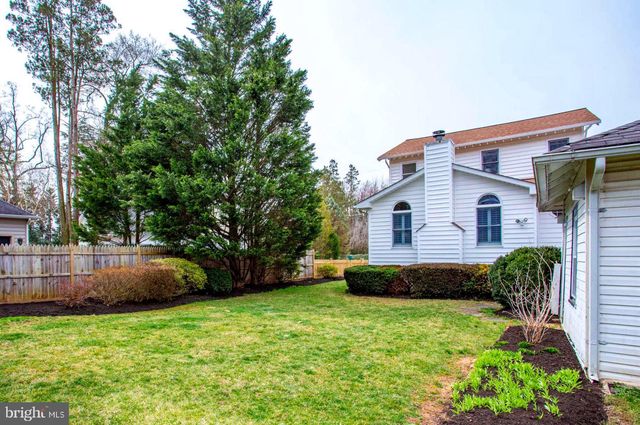 $925,000 | 1207 Buchanan Street, McLean, VA 22101