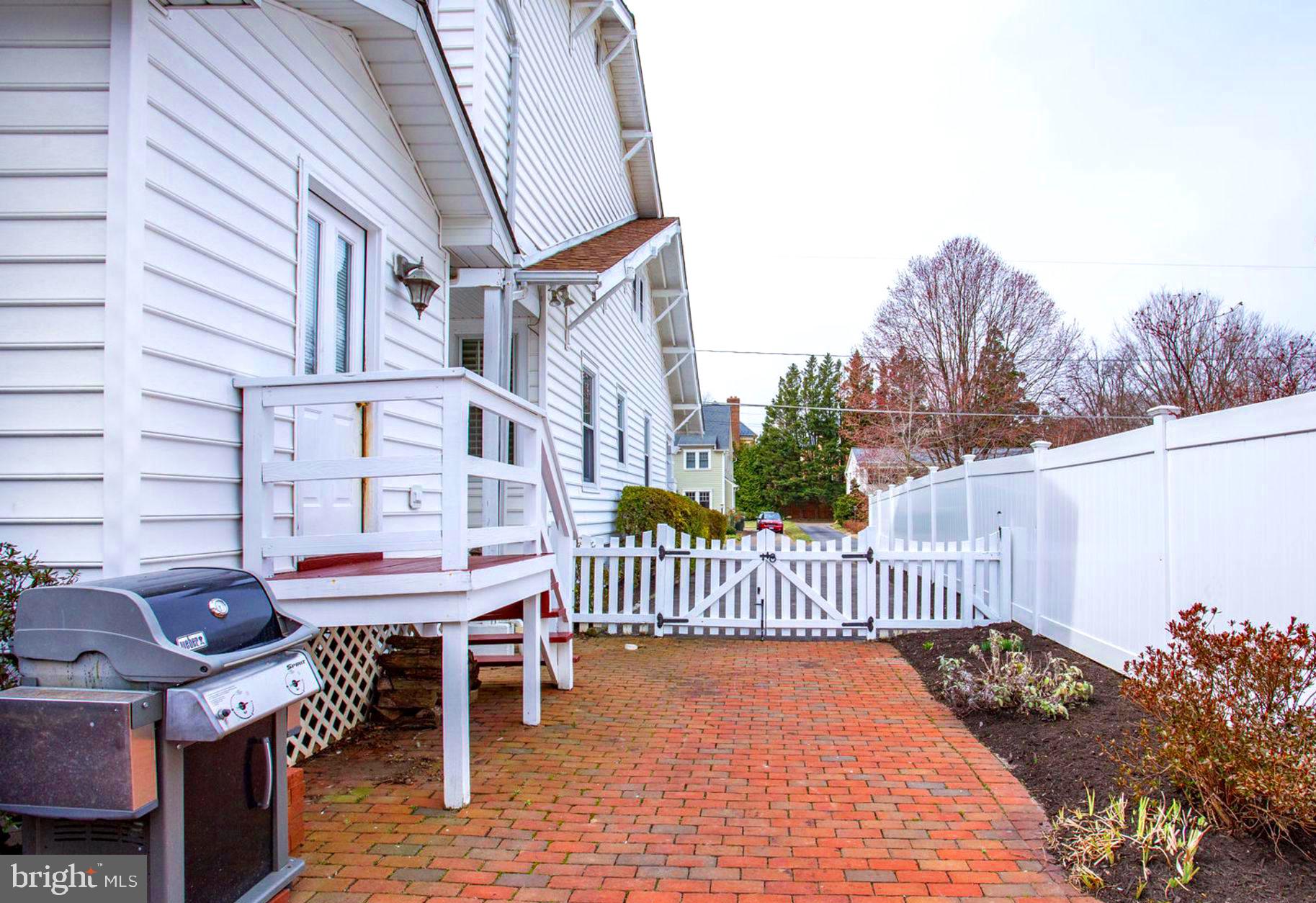 1207 Buchanan Street McLean, VA 22101 - Photo 10 of 13