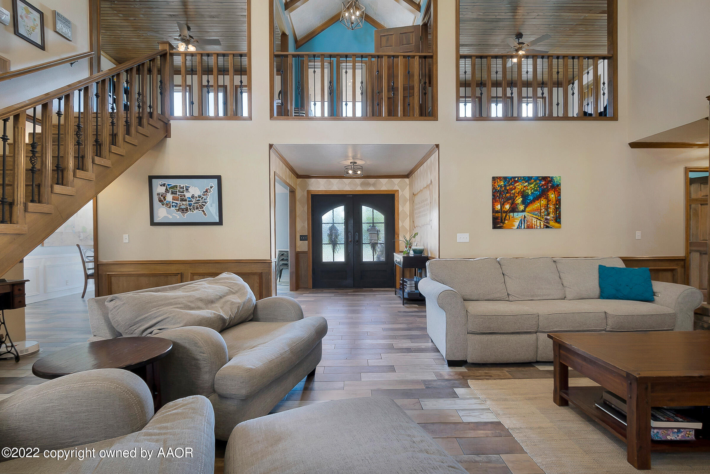 6600 Stoneham Drive Amarillo, TX 79109 - Photo 8 of 43 a living room with furniture or couch and a window