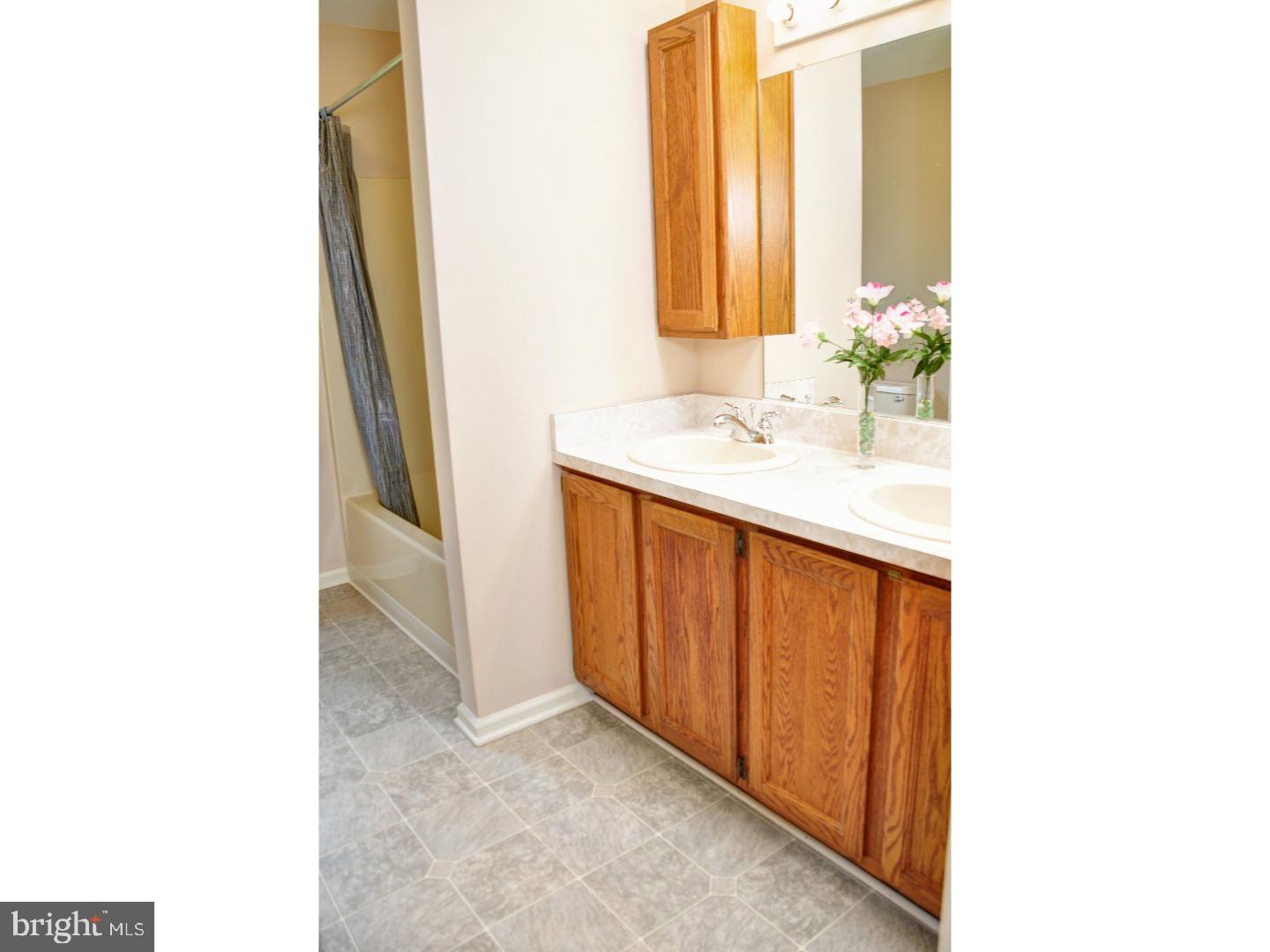 1615 Clearbrook Road Lansdale, PA 19446 - Photo 20 of 24 Bathroom
