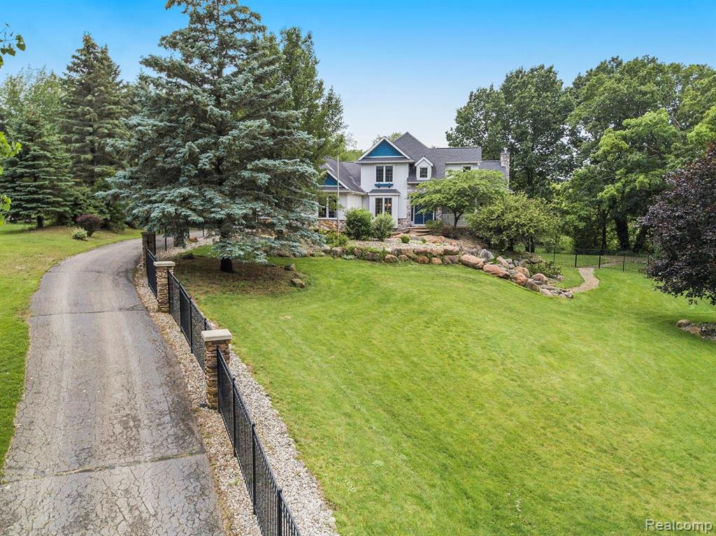 4400 Cedar Lake Road Howell, MI 48843 - Photo 46 of 49