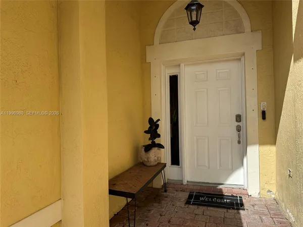 $3,800 | 4748 Northwest 111th Court, Unit 4748, Doral, FL 33178