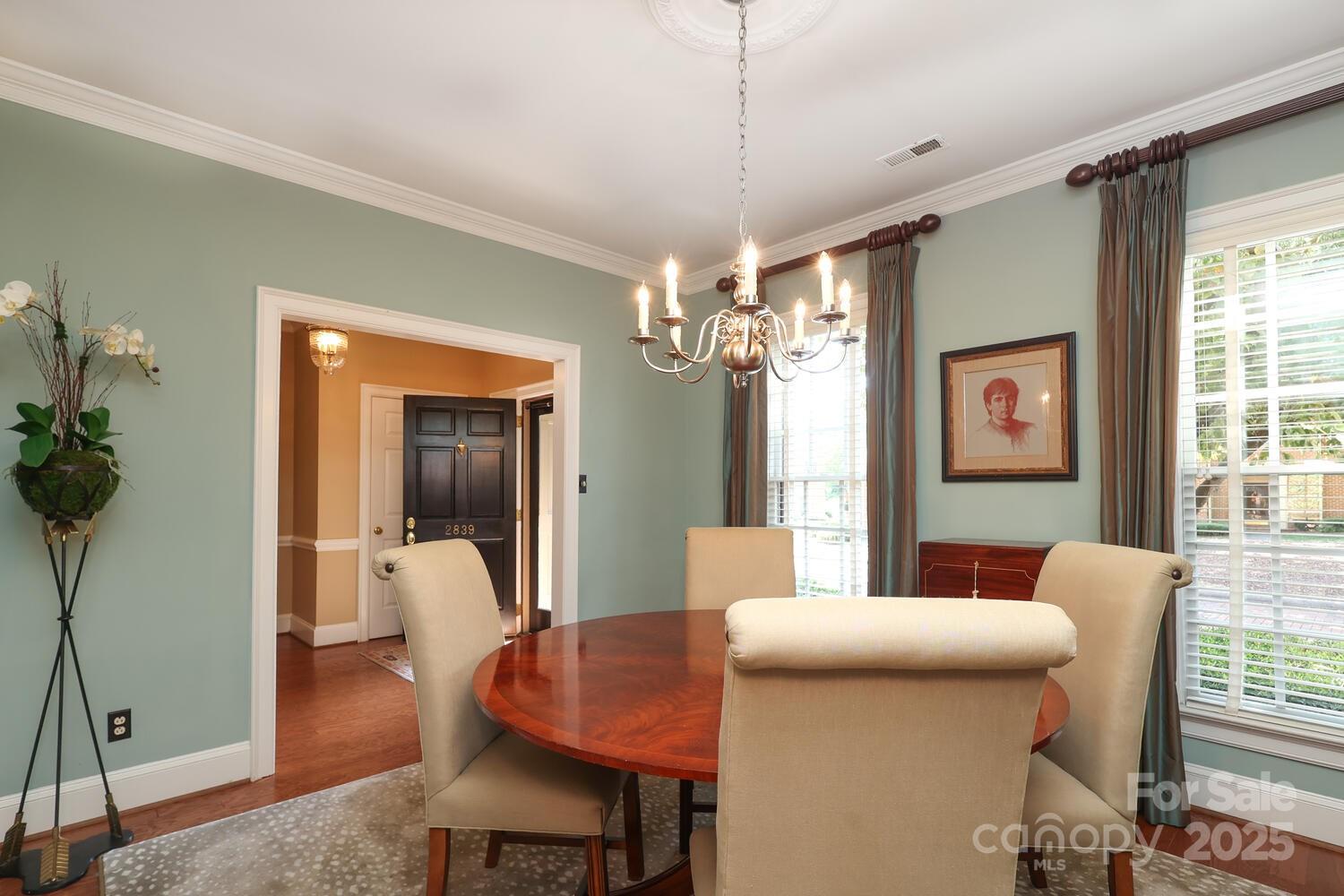 2839 Sharon View Road Charlotte, NC 28210 - Photo 5 of 30 Gallery Image 5