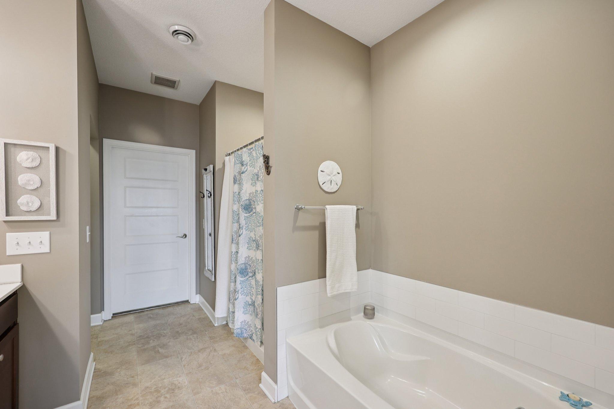 13704 Brookside Path Rosemount, MN 55068 - Photo 30 of 54