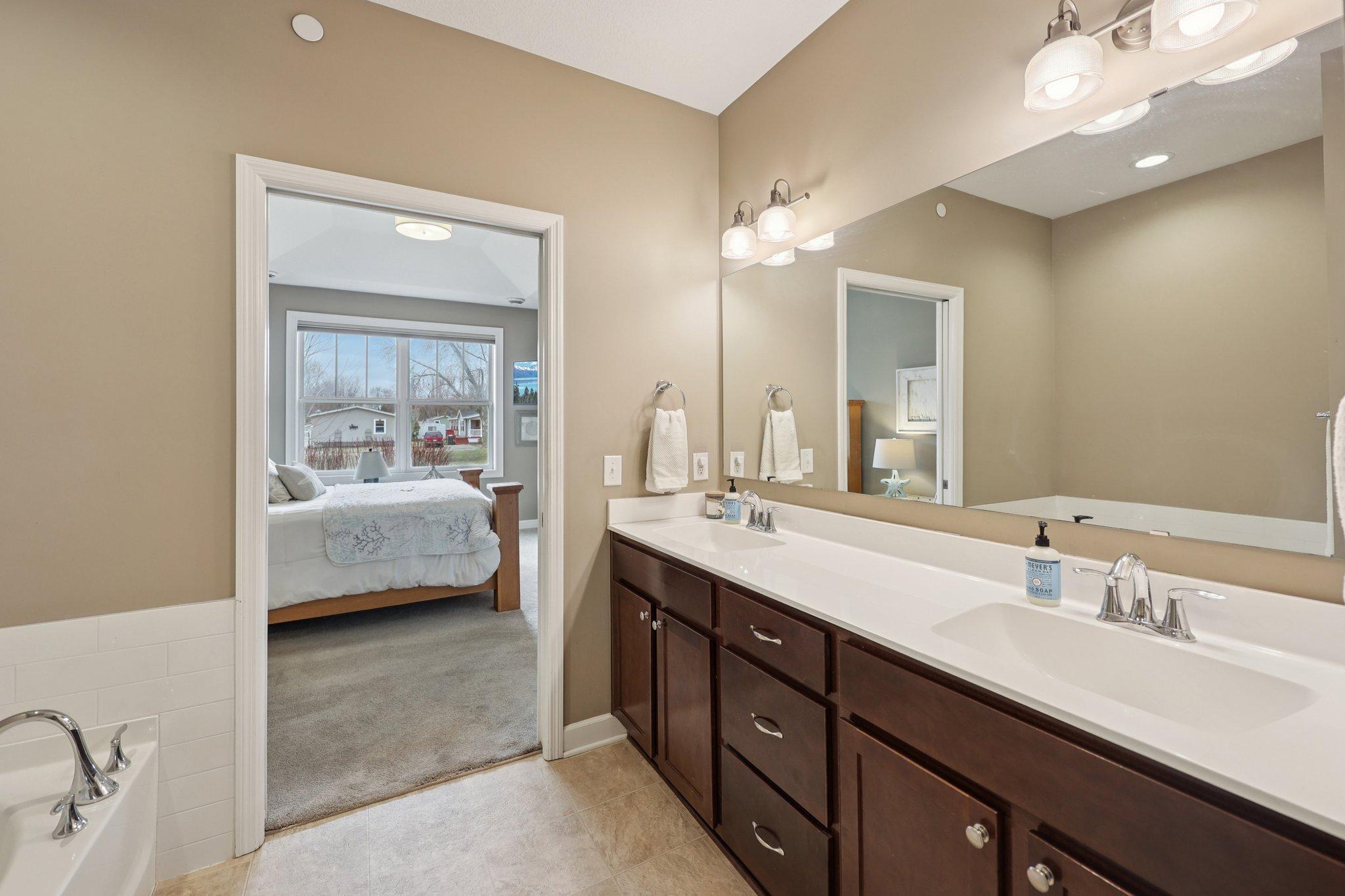 13704 Brookside Path Rosemount, MN 55068 - Photo 32 of 54