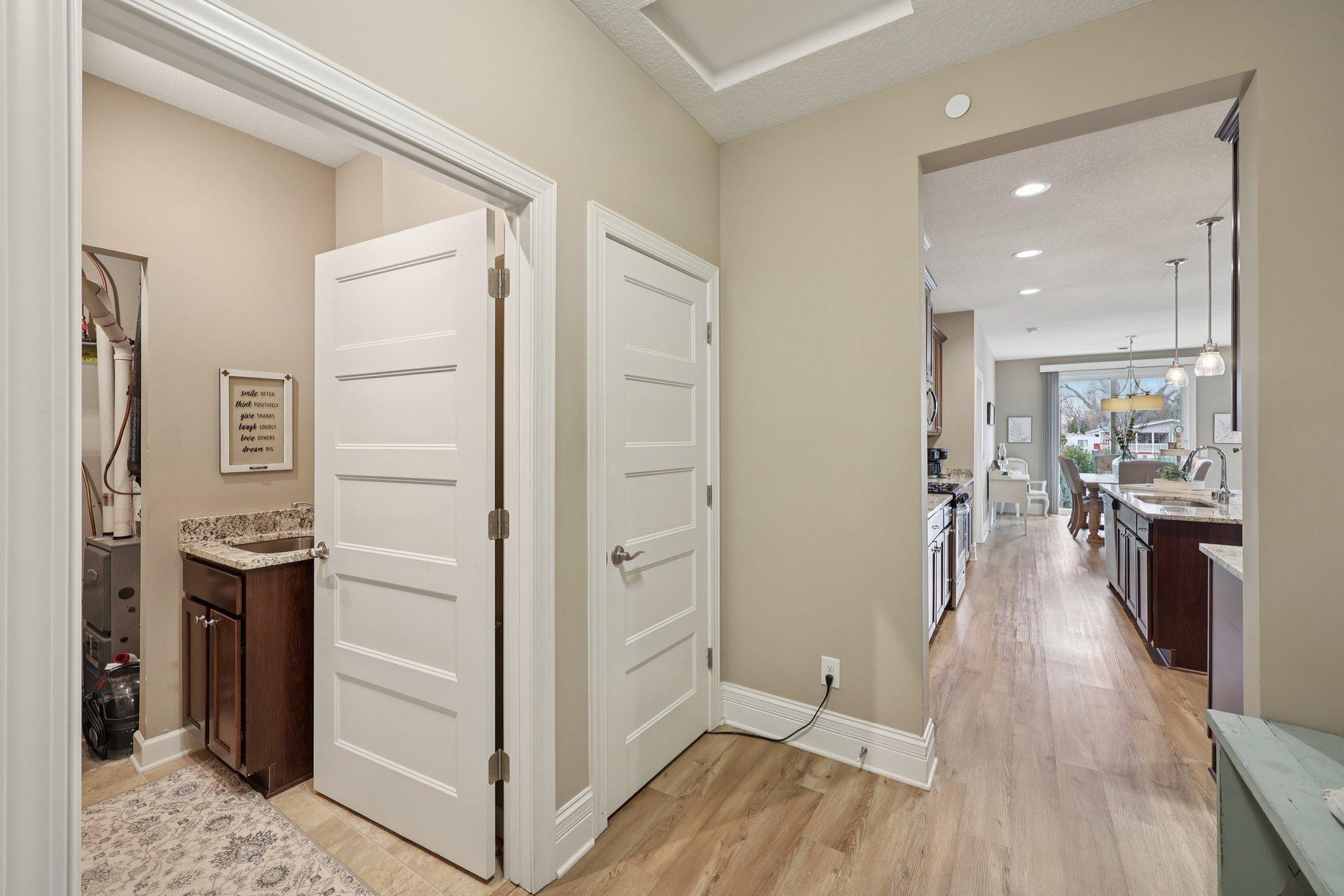 13704 Brookside Path Rosemount, MN 55068 - Photo 38 of 54