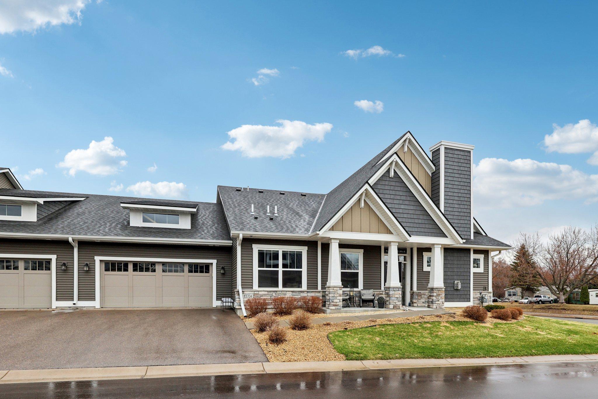 13704 Brookside Path Rosemount, MN 55068 - Photo 4 of 54