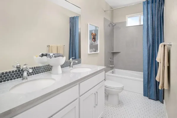 $649,027 | 3951 Aura Way, Rancho Cordova, CA 95742