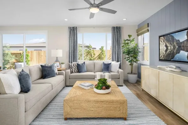 $649,027 | 3951 Aura Way, Rancho Cordova, CA 95742