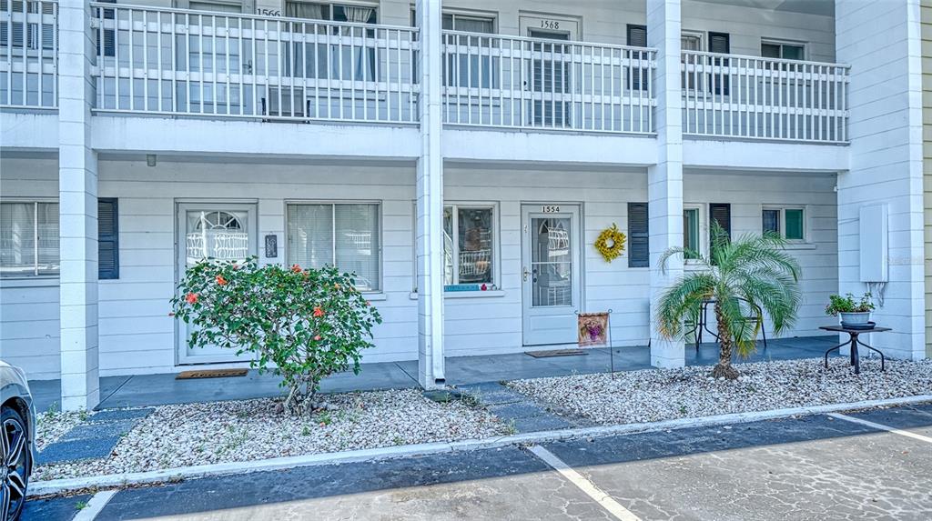 1554 Pleasant Road, Unit J5 Bradenton, FL 34207 - Photo 2 of 40
