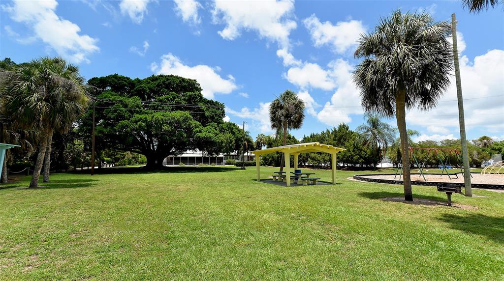 1554 Pleasant Road, Unit J5 Bradenton, FL 34207 - Photo 30 of 40