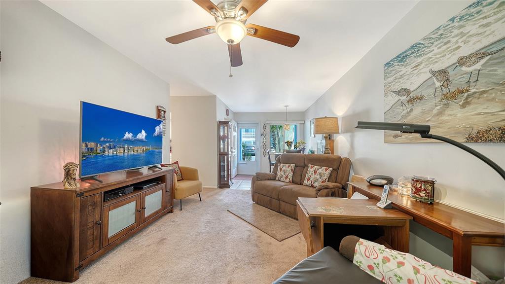 1554 Pleasant Road, Unit J5 Bradenton, FL 34207 - Photo 10 of 40