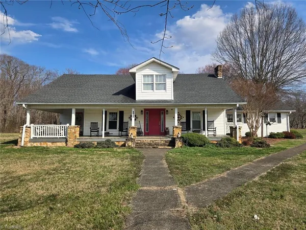 $350,000 | 4581 Highway 66, King, NC 27021
