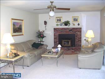43 Winter Road Holland, PA 18966 - Photo 6 of 6 Gallery Image 6