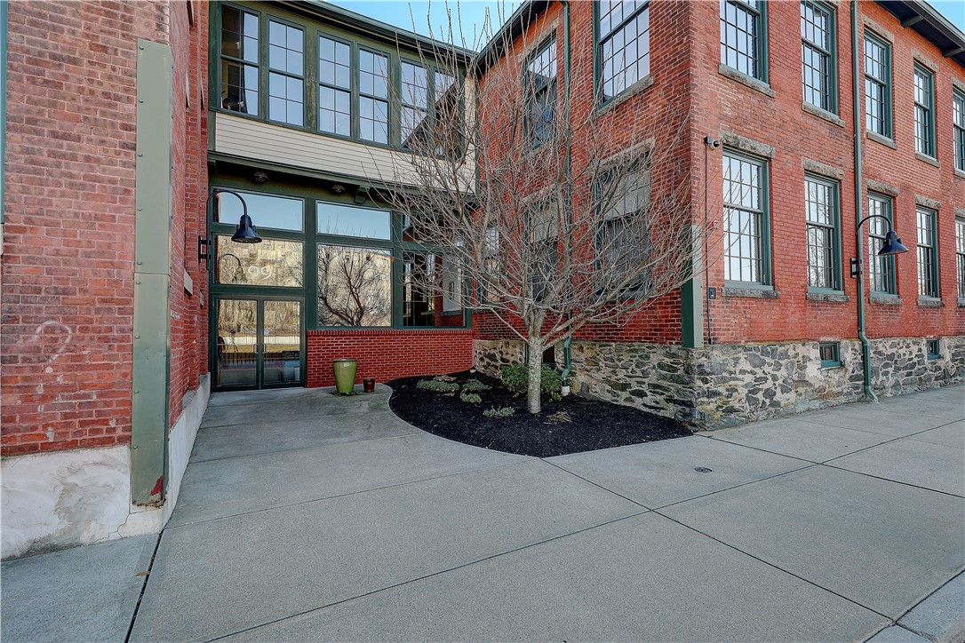 99 Allen Street, Unit 116 Woonsocket, RI 02895 - Photo 2 of 19
